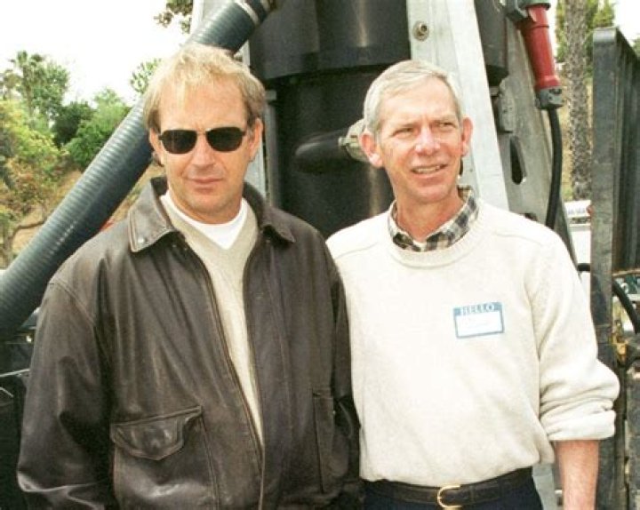 Daniel Craig Costner: Who is Kevin Costner's brother?