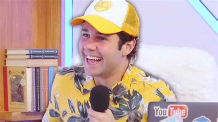David Dobrik doubles down on why he won't fight Jeff Wittek at Social Gloves event