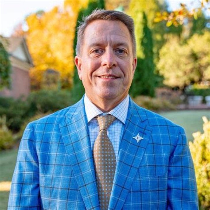 David Laxer Net Worth | Age, Height, Weight, Dating And More