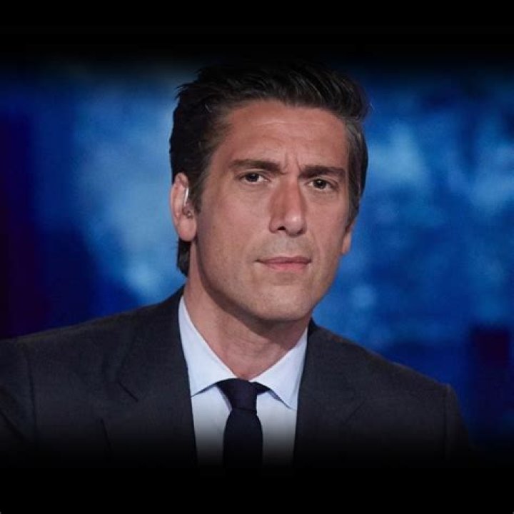 David Muir - Bio, Age, Net Worth, Salary, Height, Nationality, Career