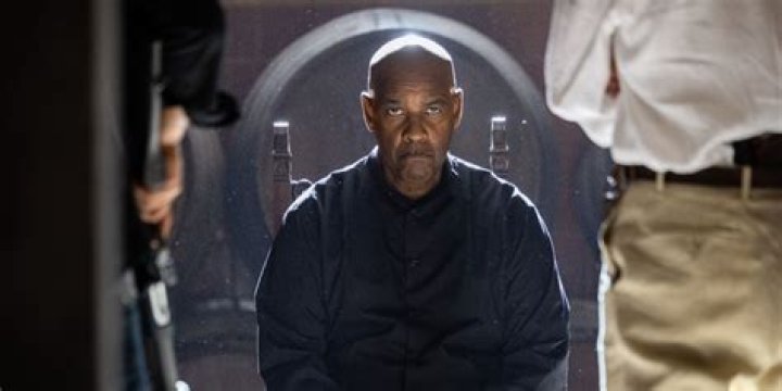 Denzel Washington Takes Out a Stalker in 'The Equalizer 3' Deleted Scene