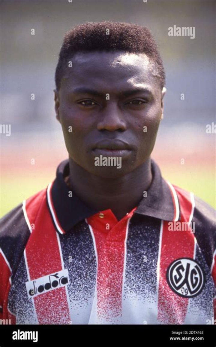 „Der Samy ist da!“ - Souleyman Sané über sein Traineramt – 11FREUNDE