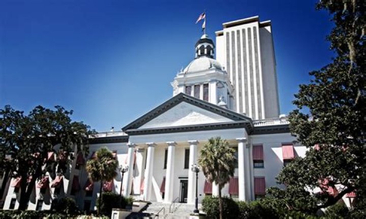 	DeSantis nominee for Florida wildlife commission was fined for manatee violation	