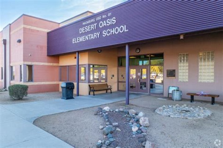 Desert Oasis Elementary School - Surprise