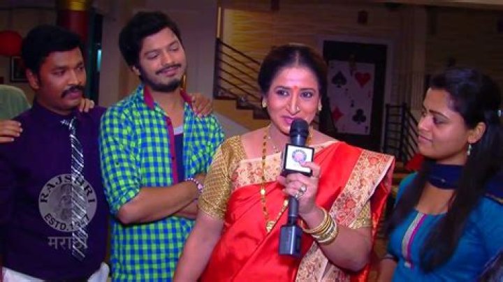Devyani | Star Pravah Serial Story, Cast, Track, Song