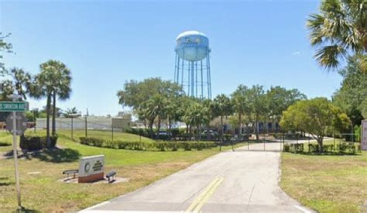 	DISTRICT PREPARES TO ACT ON DELRAY WATER CRISIS	
