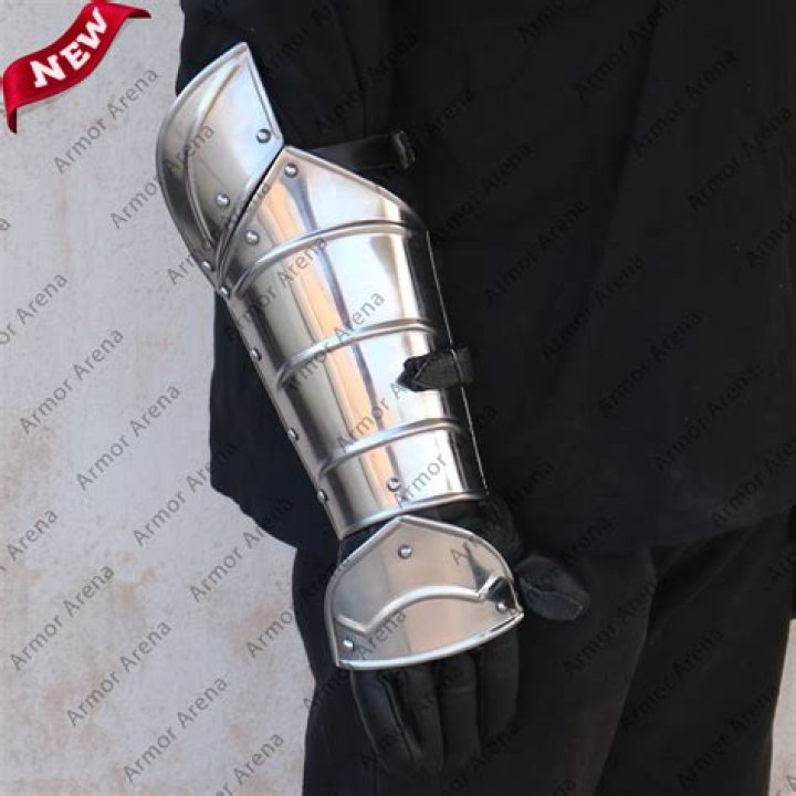 Does a shield work with Bracers of Armor?