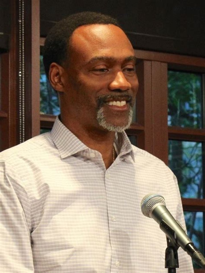 Doug Glanville Bio, Age, Height, Wife, Salary, Net Worth, ESPN