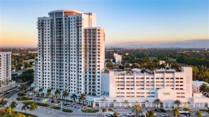 	Downtown Hollywood to welcome first new hotel in decades when the CIRC opens in February	