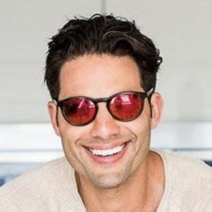 Dr. Daniel Rubinshtein Wife, Age, Birthday, Net Worth【 Wikipedia 】Cost