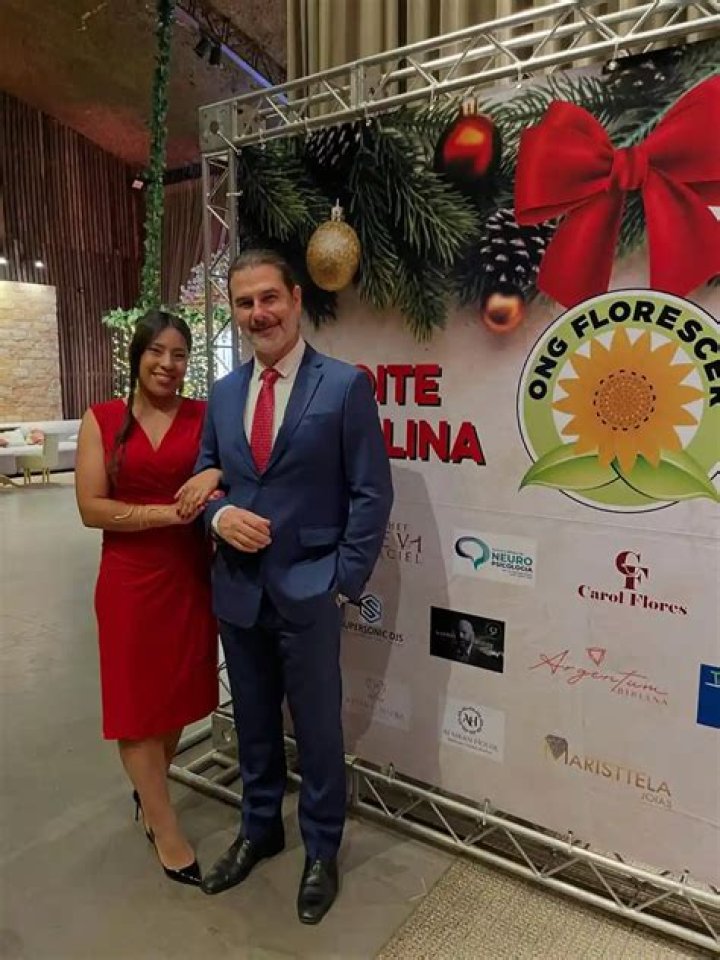 Dr. Fernando Gomes Pinto Bio, Age, Height, Wife, Kids, Net Worth