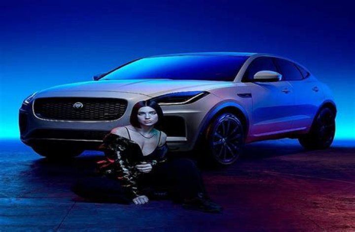 Dua Lipa Car Collection 2023 And Net Worth - 21Motoring