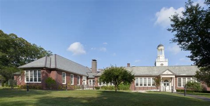 Edgewood Elementary School - Scarsdale