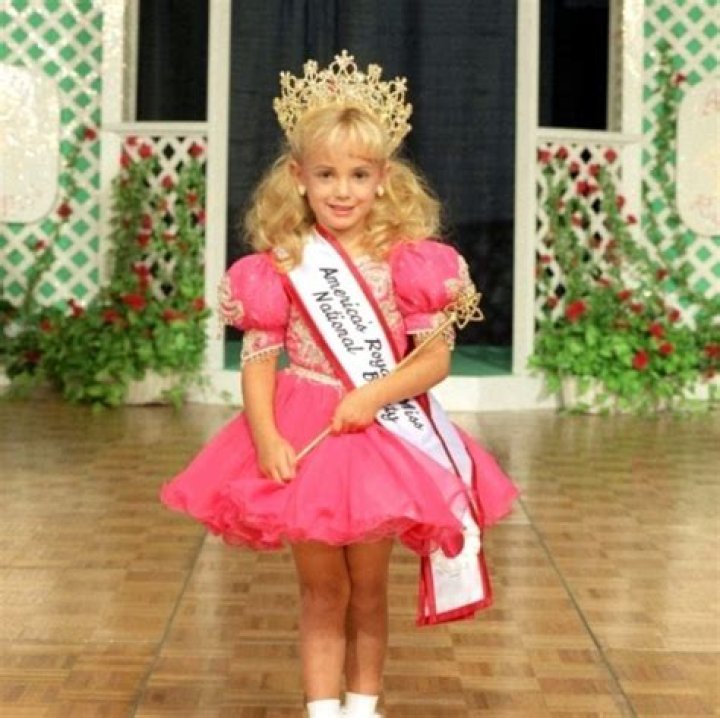 Elizabeth Pasch Ramsey: Facts About JonBenét Ramsey's Sister