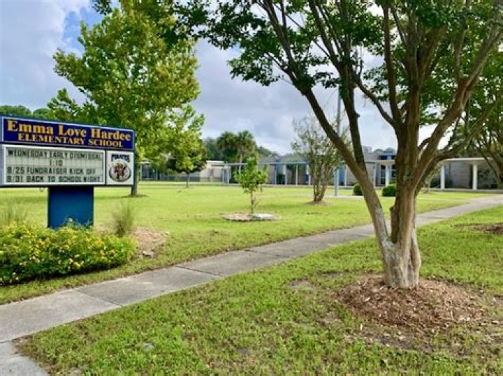 Emma Love Hardee Elementary School - Fernandina