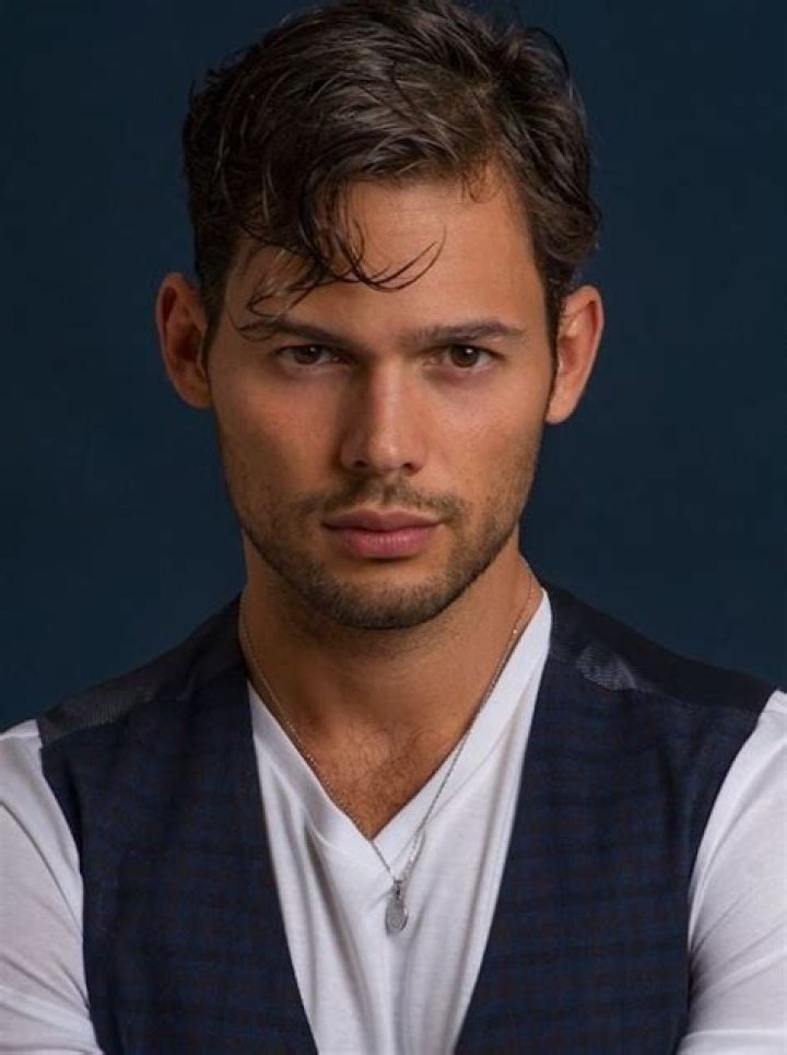 Emmanuel Palomares: A Rising Star In The Entertainment Industry