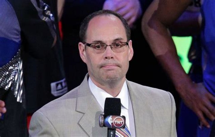Ernie Johnson Net Worth 2024