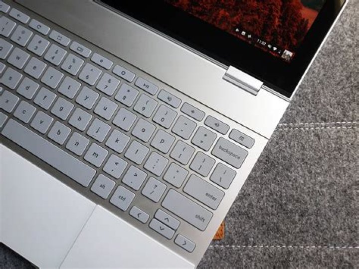 Every Chromebook Keyboard Shortcut You'll Ever Need