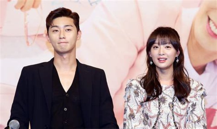 Exploring Kim Ji Won's Relationships: A Deep Dive Into Her Life And Love