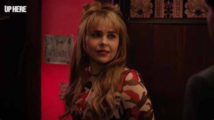 Exploring Mae Whitman's Romantic Life: Who Is Her Boyfriend In 2024?