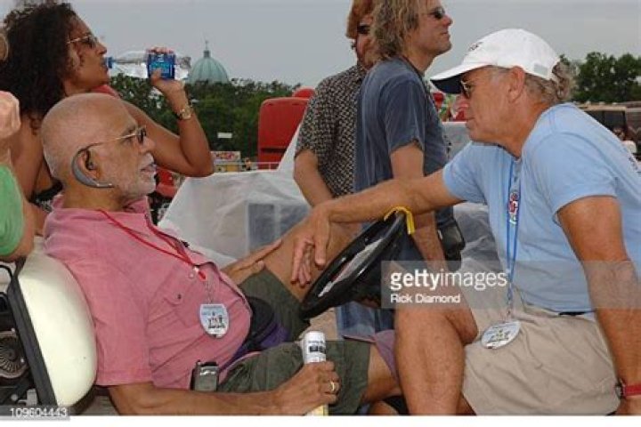Exploring The Connection Between Jimmy Buffett And Ed Bradley: A Deep Dive