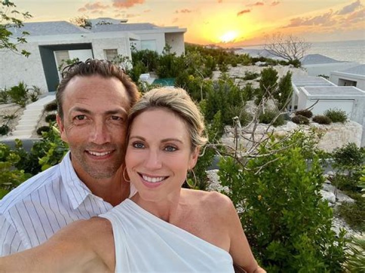Exploring The Family Of Elisabeth Shue: A Deep Dive Into Her Personal Life