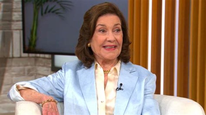 Exploring The Intricate Web Of Kelly Bishop's Relationships