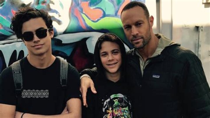 Exploring The Life Of Gabe Kapler And His Family