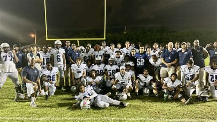 	FACTEAU BACK IN FOOTBALL – HE’LL COACH TARAVELLA	