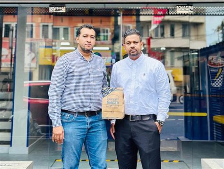 	FAMILY APPROACH HELPS BURGER BUSINESS THRIVE	