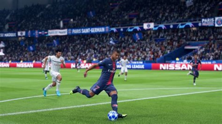 FIFA 20: How to Score Low Driven Shots