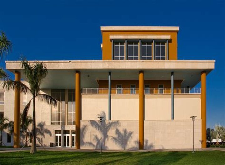 	FIU LAW SCHOOL MAKES ITS CASE	
