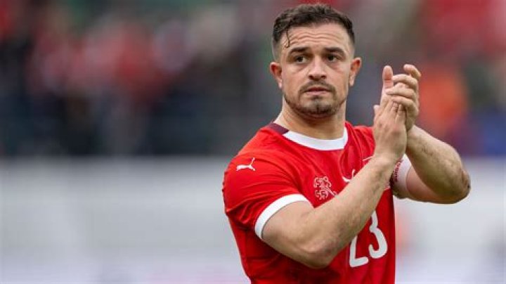 Flirten mit Xherdan Shaqiri - Die Woche bei Twitter und… – 11FREUNDE