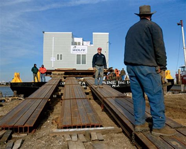 	Floating house finds a new home	