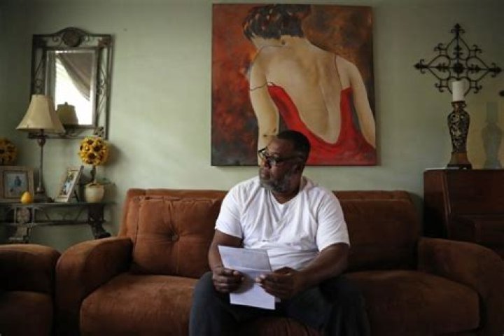 	FPL pushes electronic-billing program. But some customers say it’s only causing them trouble.	