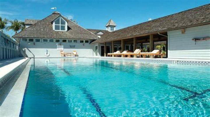 	GASPARILLA INN TAKES GUESTS TO A GENTLER, LESS HECTIC TIME	