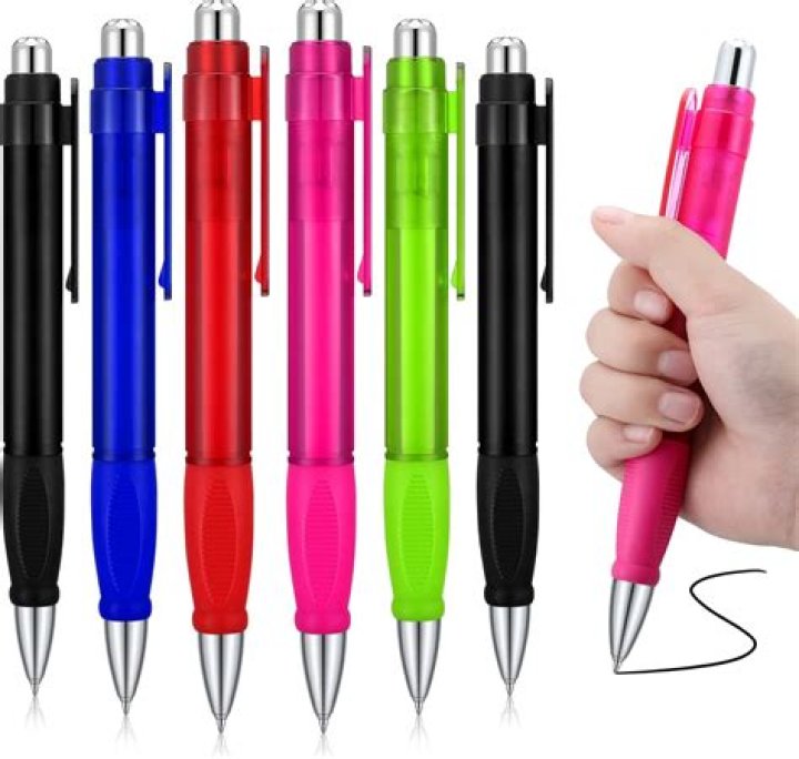 	GET A GRIP ON WRITING: TRY A SUPER-SIZED PEN	