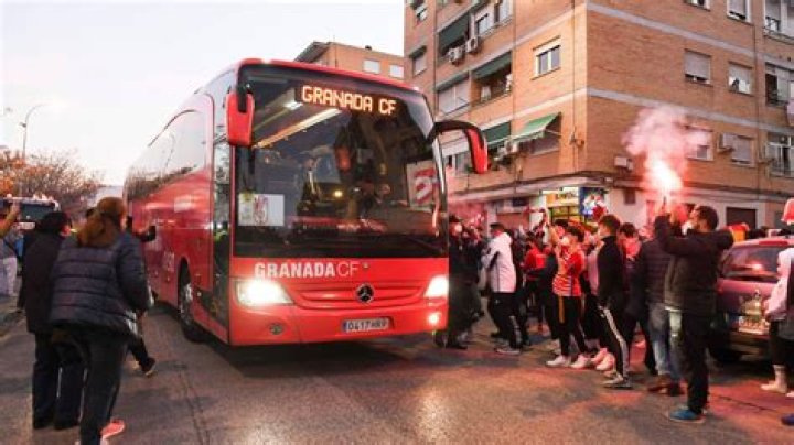 Granada gegen Goliath – 11FREUNDE