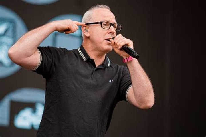Greg Graffin Net Worth 2024