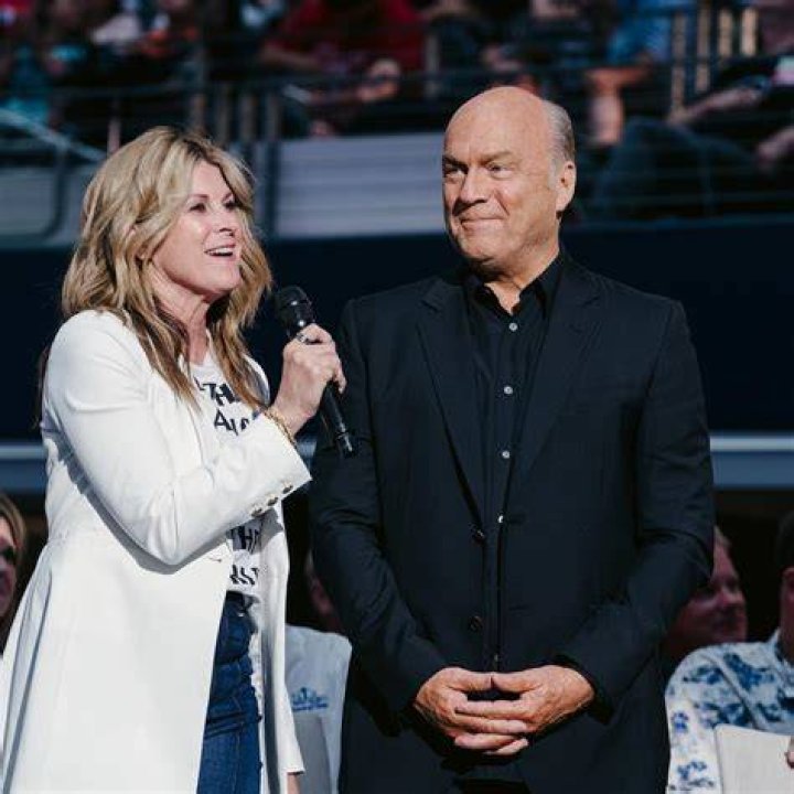 Greg Laurie Net Worth 2024