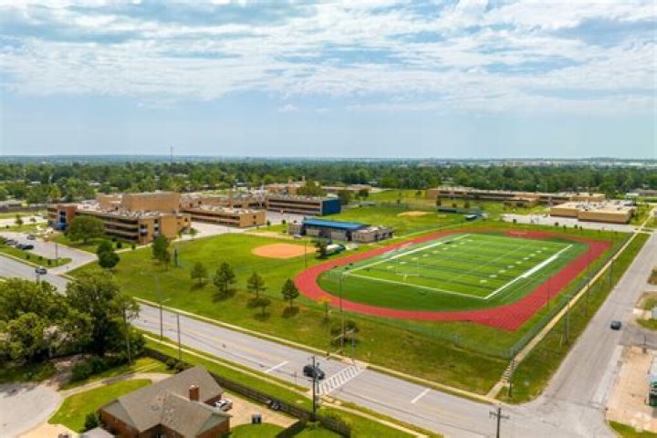 Hale Middle School - Tulsa