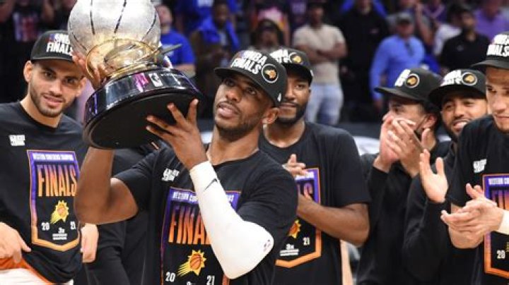 Has Chris Paul ever won an MVP?
