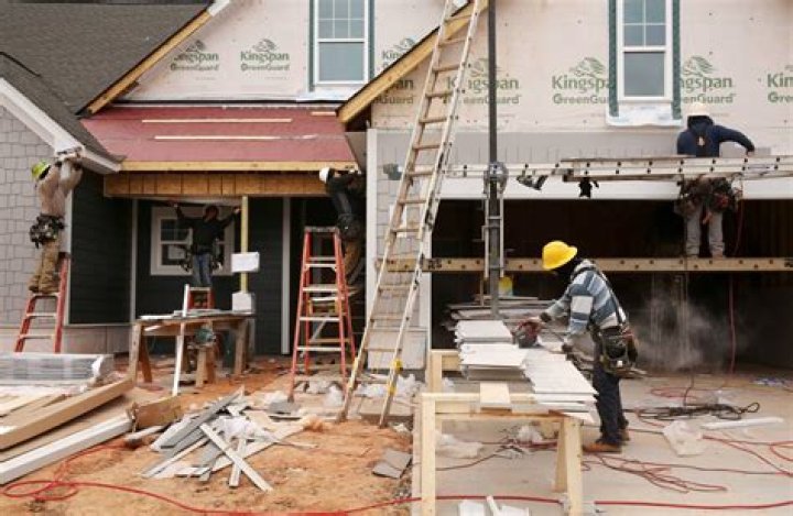 	Help wanted: Lennar looking for building contractors	