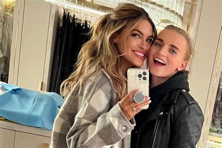 How Did G Flip And Chrishell Meet?