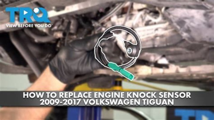 How do i lock 2018 vw tiguan with engine running?