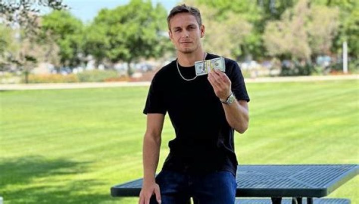 How Much Is ThatWasEpic’s Net Worth Today? YouTuber Juan Gonzalez Does Insane Real Giveaways