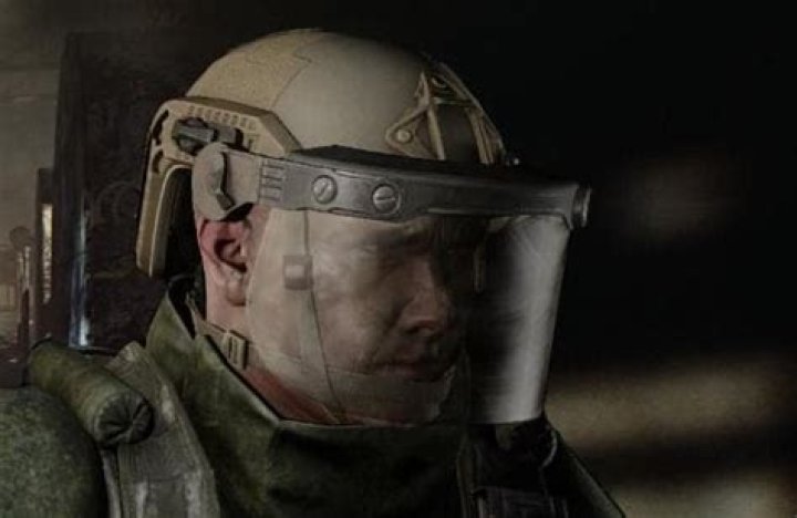 How to fix Escape from Tarkov helmet visors cracks