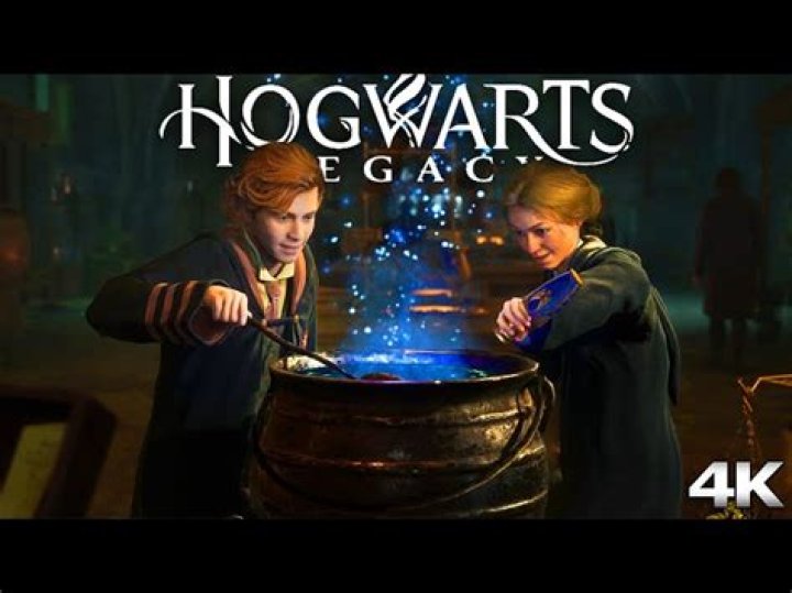 How to pause Hogwarts Legacy cutscenes on the PlayStation 5 and Xbox Series X/S