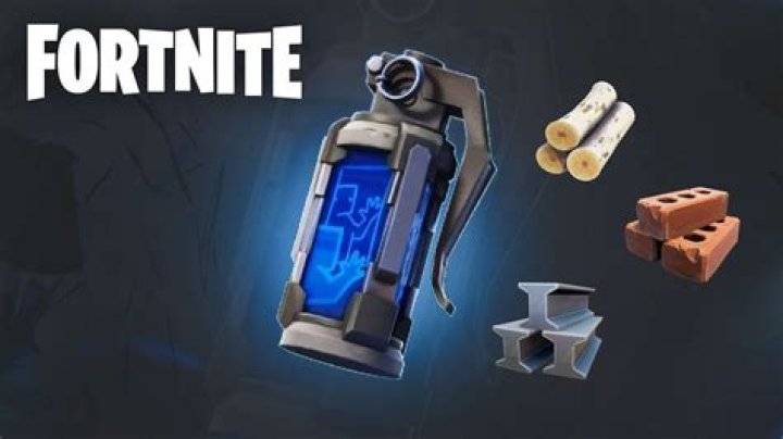 How to Use Decoy Grenades in Fortnite