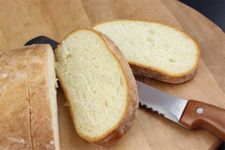 Internet stunned as Ninja somehow fails to cut a loaf of bread